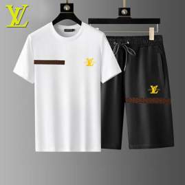 Picture of LV Shirt Pant Suits _SKULVM-5XL12yr43523545